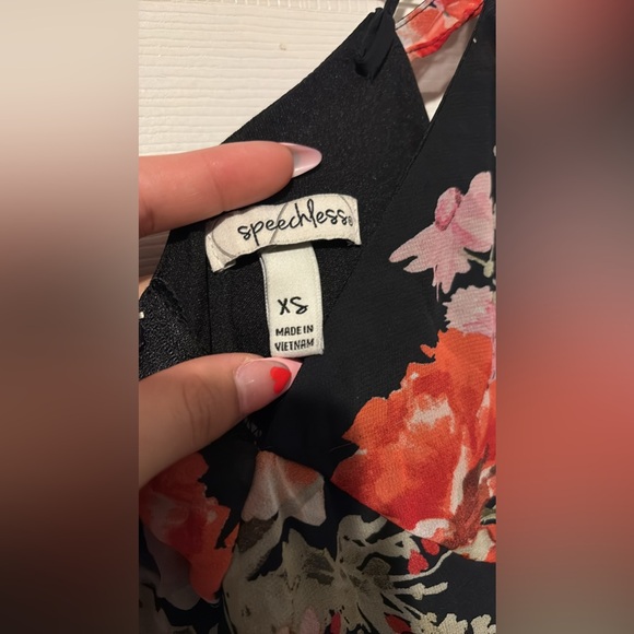 Check - Picture 3 of 3